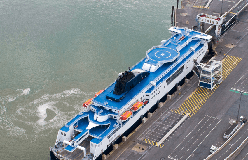 kmotr transport banner stowaways